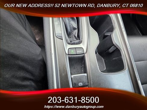 Used 2018 Honda Accord Sport image 14