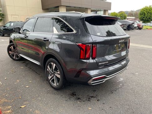 Used 2023 Kia Sorento EX AWD/4WD image 40