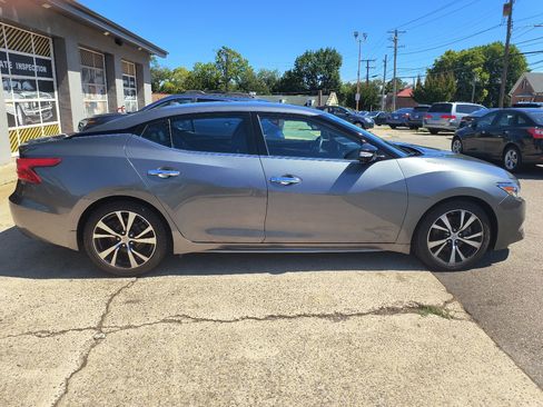 Used 2018 Nissan Maxima 3.5 SV image 18