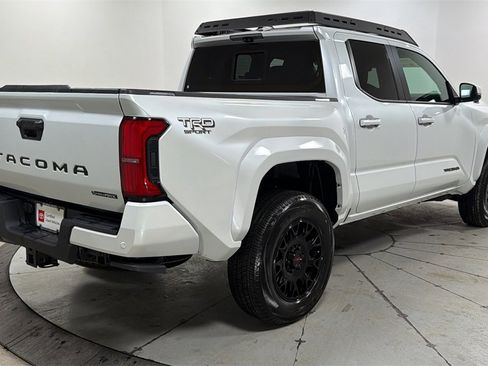 Certified 2025 Toyota Tacoma TRD Sport image 5