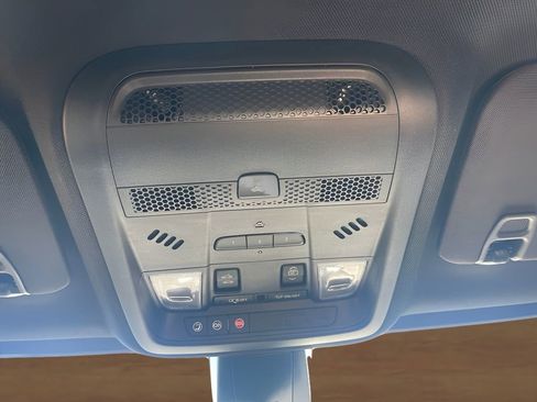 Used 2022 Cadillac XT5 Premium Luxury image 22