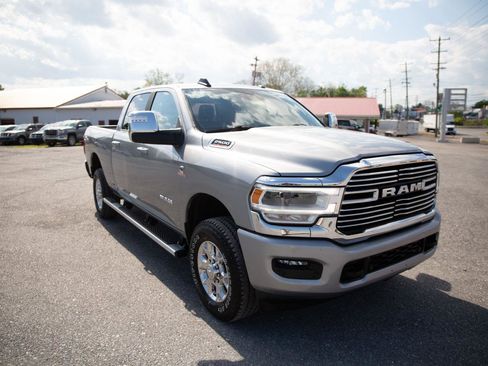 Used 2024 RAM 2500 Laramie w/ Safety Group AWD/4WD image 3