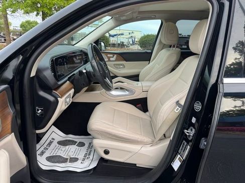 Used 2022 Mercedes-Benz GLE 350 w/ Premium Package image 16