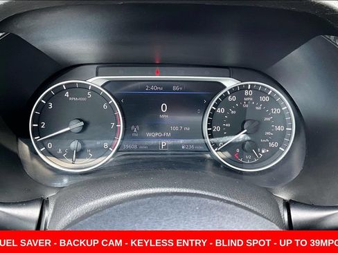 Used 2021 Nissan Sentra SV FWD image 13