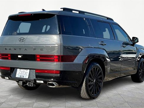 Used 2025 Hyundai Santa Fe Calligraphy image 2