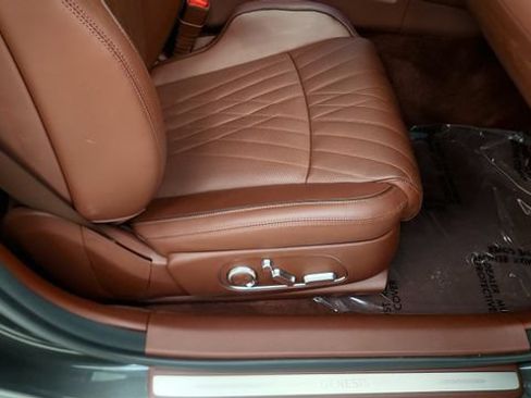 Used 2023 Genesis G90 3.5T AWD/4WD image 36