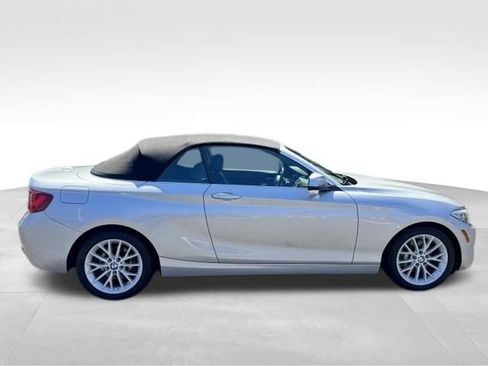 Used 2016 BMW 228i xDrive Convertible AWD/4WD image 15