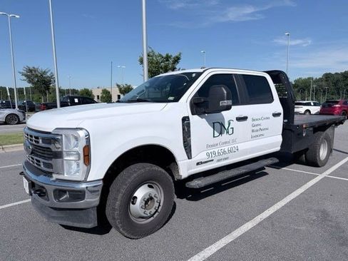 Used 2024 Ford F350 XL AWD/4WD image 21