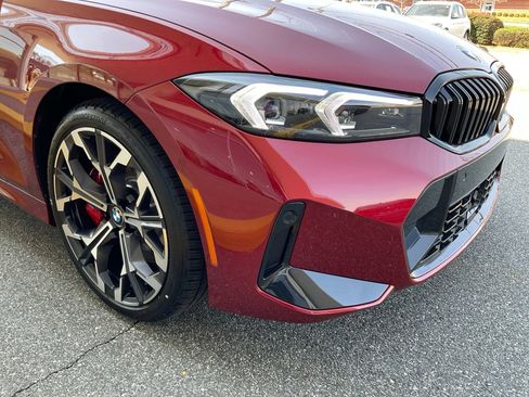 New 2026 BMW 330i Sedan w/ M Sport Package image 24