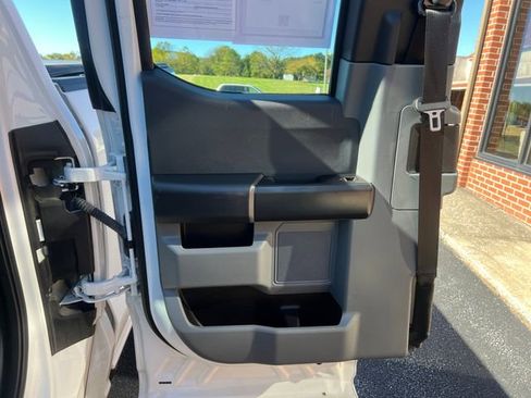 Used 2022 Ford F150 XL w/ Equipment Group 101A High image 27