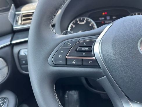 New 2025 INFINITI QX50 Sport image 16
