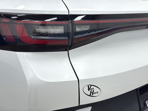 Used 2023 Volkswagen ID.4 Pro S AWD/4WD image 38