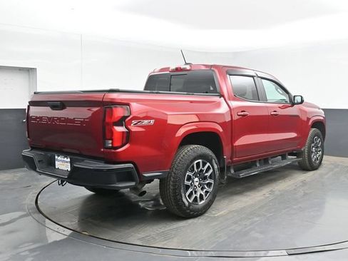 Used 2024 Chevrolet Colorado Z71 w/ Z71 Convenience Package 2 AWD/4WD image 14