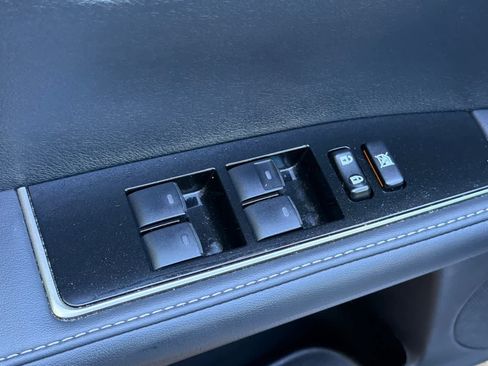 Used 2018 Lexus ES 350 w/ Luxury Package w/Wood Trim FWD image 13
