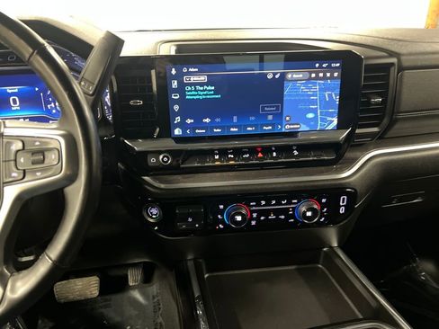 Certified 2024 Chevrolet Silverado 2500 LTZ w/ LTZ Premium Package image 22