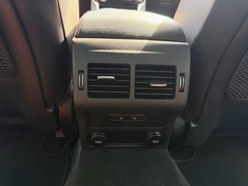 Used 2017 Jaguar XF R-Sport image 19