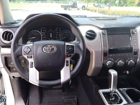 Used 2019 Toyota Tundra SR5 w/ SR5 Upgrade Package RWD image 18