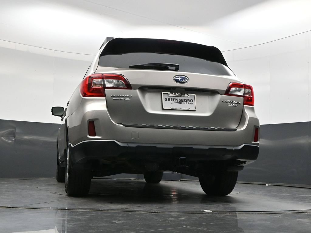 Used 2015 Subaru Outback 2.5i Premium AWD/4WD image 40