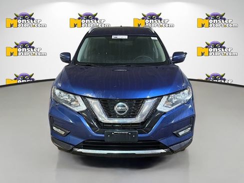 Used 2018 Nissan Rogue AWD image 2
