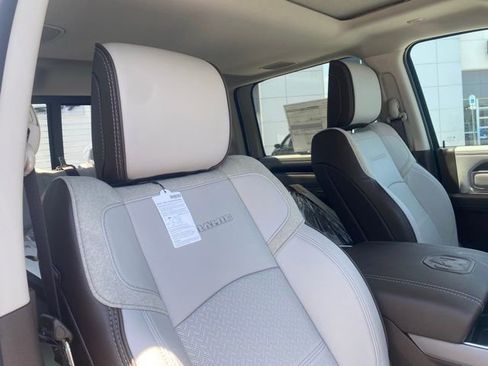 New 2025 RAM 2500 Laramie image 31