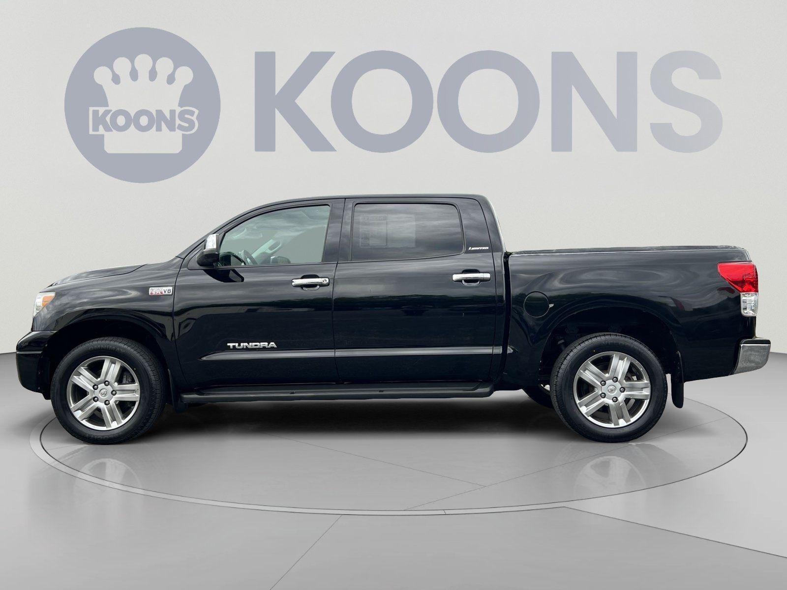 Used 2011 Toyota Tundra Limited w/ Memory Pkg AWD/4WD image 5