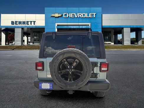 Used 2023 Jeep Wrangler Unlimited Sport AWD/4WD image 6