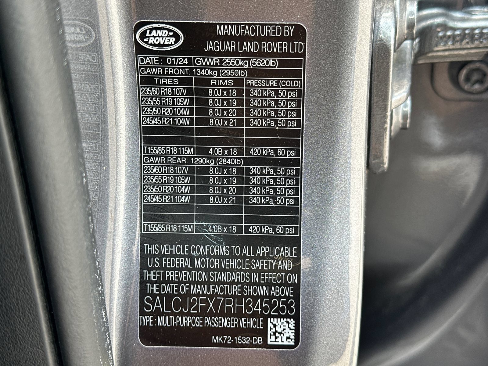 Used 2024 Land Rover Discovery Sport S AWD/4WD image 32