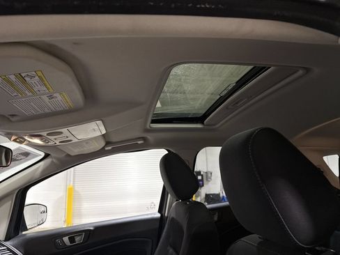 Used 2021 Ford EcoSport SE AWD/4WD image 19