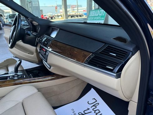 Used 2011 BMW X5 xDrive35i image 22