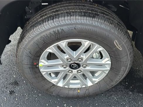New 2026 Toyota Tundra SR5 image 33