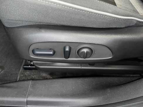 Certified 2023 Chevrolet TrailBlazer LT w/ Convenience Package image 6