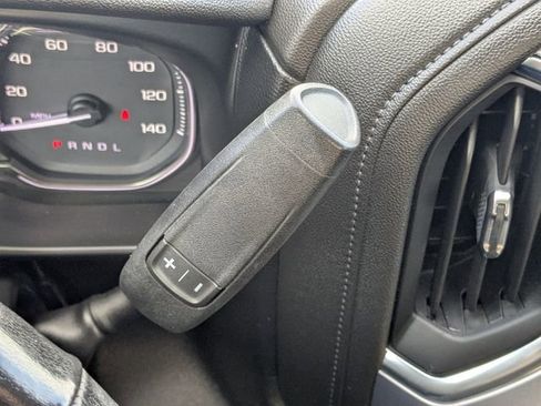 Used 2020 GMC Sierra 1500 Elevation w/ Elevation Value Package image 24