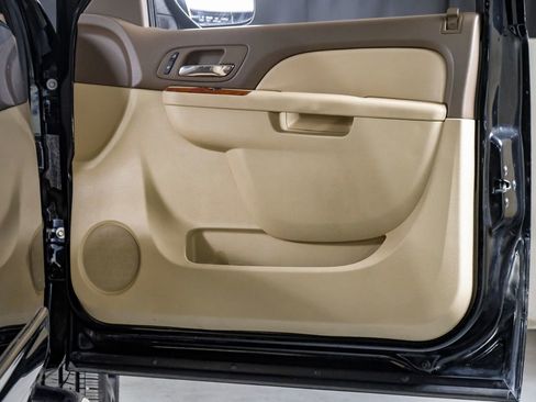 Used 2011 Chevrolet Silverado 1500 LTZ w/ LTZ Plus Package image 34