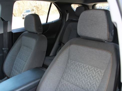 Used 2024 Chevrolet Equinox LT image 19