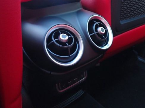 New 2025 Alfa Romeo Stelvio Sprint image 13