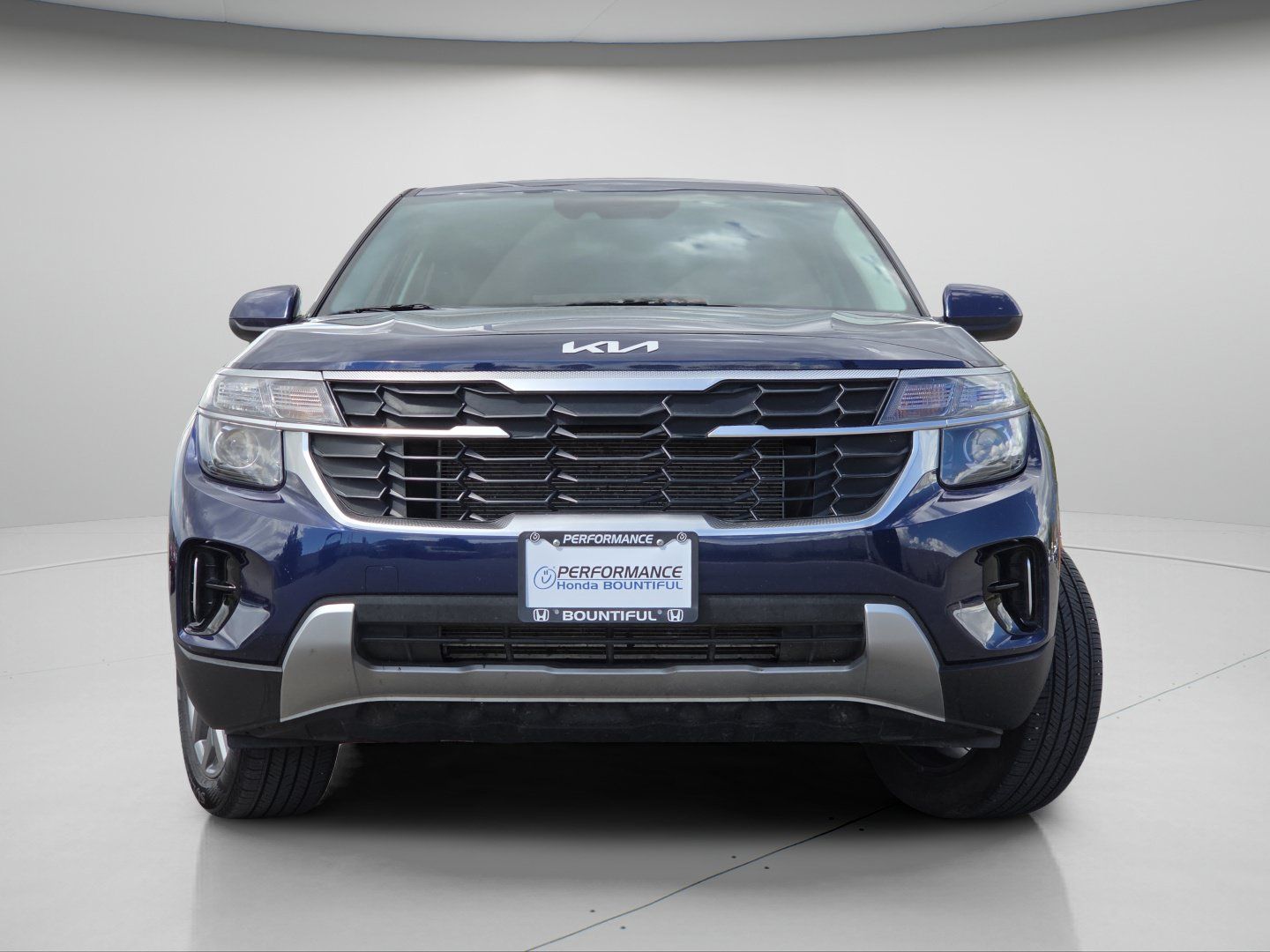 Used 2026 Kia Seltos LX AWD/4WD image 3