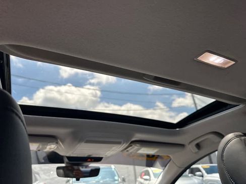 Used 2023 MAZDA MAZDA3 s image 11