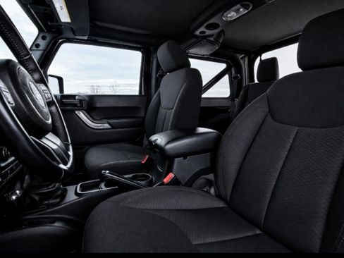 Used 2017 Jeep Wrangler Sport w/ Quick Order Package 23S image 10