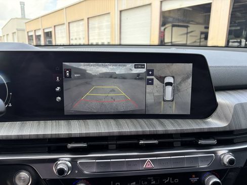 Used 2023 Kia Telluride SX FWD image 20