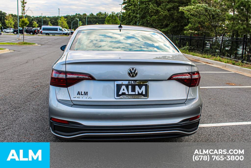 Used 2024 Volkswagen Jetta S FWD image 8