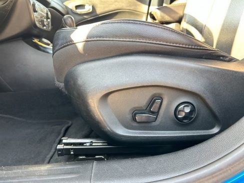 Used 2019 Jeep Compass Limited image 29