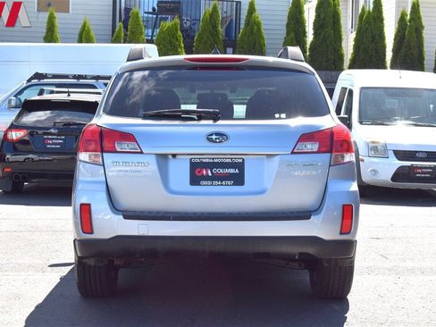 Used 2013 Subaru Outback 2.5i Limited image 4