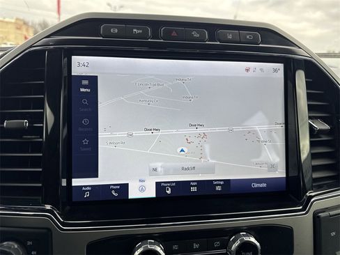 Used 2022 Ford F250 Lariat w/ Tremor Off-Road Package image 18