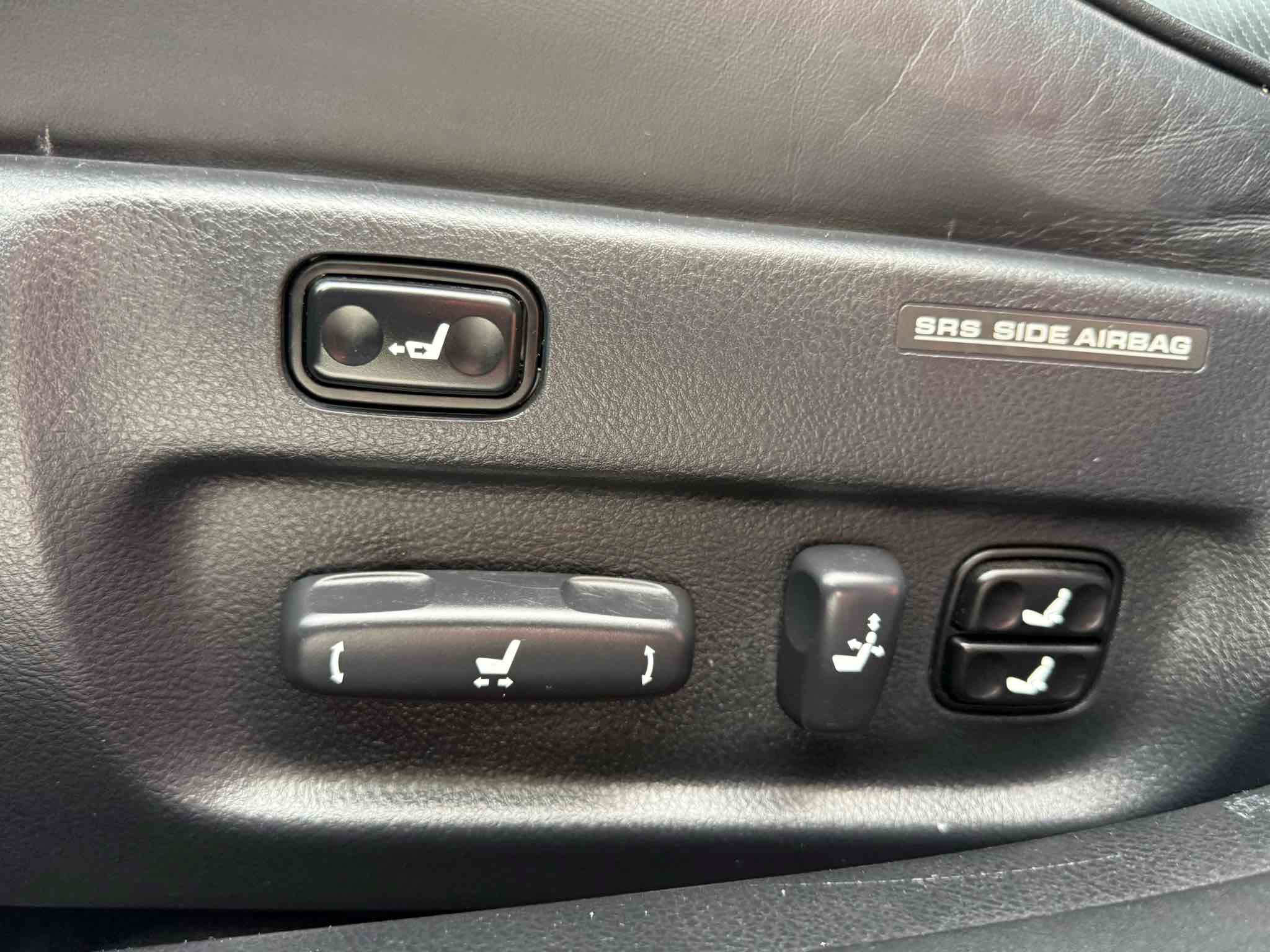 Used 2005 Lexus LS 430 RWD image 38