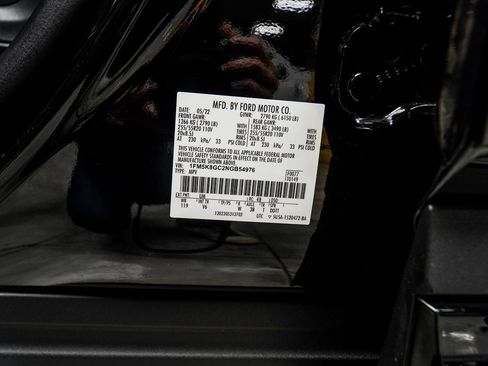 Used 2022 Ford Explorer ST image 42