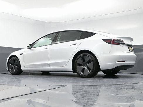 Used 2021 Tesla Model 3 Long Range image 57