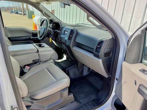 Used 2018 Ford F150 XL w/ Equipment Group 101A Mid AWD/4WD image 18