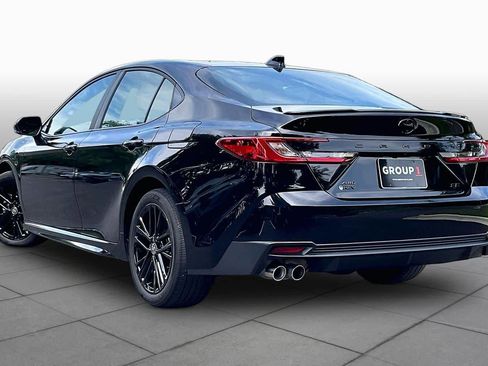 Used 2025 Toyota Camry SE w/ Convenience Package AWD/4WD image 11