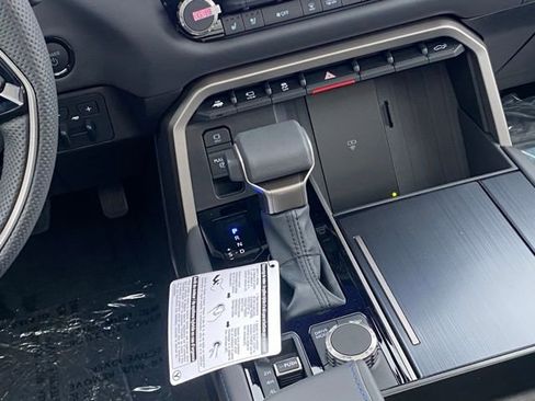 New 2026 Toyota Tundra Platinum image 18