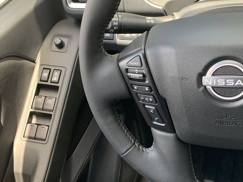 New 2026 Nissan Frontier SV w/ SV Convenience Package RWD image 9